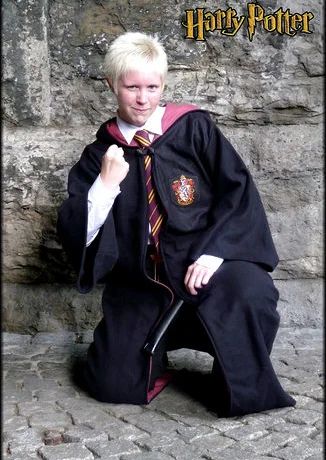 Cosplay-Cover: Gryffindor Schüler [Riley Melvin]