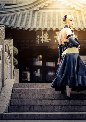 Cosplay-Cover: Lucy Heartfilia Leo Stardress