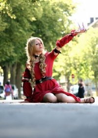 Cosplay-Cover: Nunnally vi Britannia R2 (Folge 25)