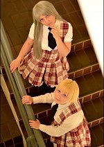 Cosplay-Cover: Nyoitsu/Doitsuko (fem!Deutschland; Gakuen)