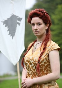 Cosplay-Cover: Sansa Stark (Wedding Gown)