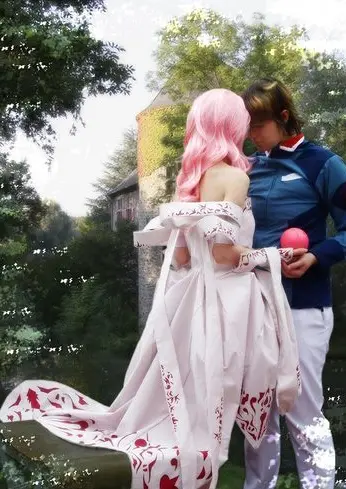 Cosplay-Cover: Lacus Clyne [ラクス クライン] (Wedding Gown)