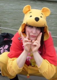 Cosplay-Cover: Winnie Pooh(Tsukasa~CuteRockstar ChocolateVersion)