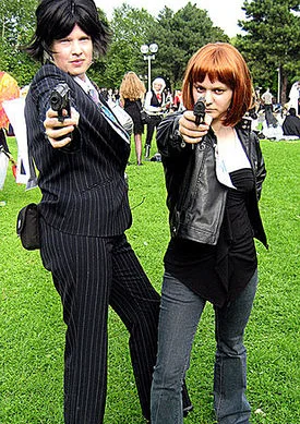Cosplay-Cover: Special Agent Dana Scully (9. Staffel)