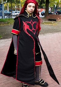 Cosplay-Cover: Asch