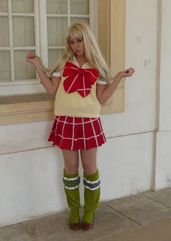 Cosplay-Cover: Flora Koiwai (Sommerschuluniform)