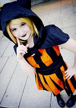 Cosplay-Cover: Rin Kagamine (Dream Meltic Halloween)