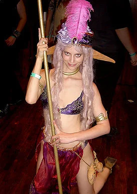 Cosplay-Cover: Elfe aus dem Gamesland