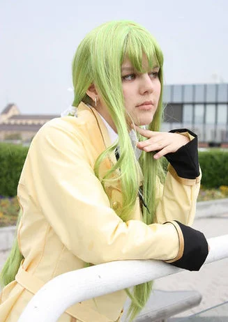 Cosplay-Cover: C.C. (Schuluniform)