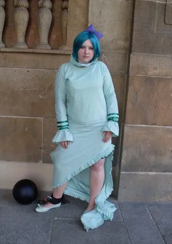 Cosplay-Cover: Mia
