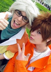 Cosplay-Cover: Sawada Tsunayoshi (orange overall)