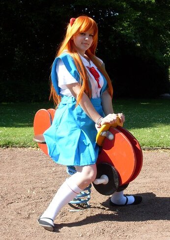 Cosplay-Cover: Asuka (Schooluniform)