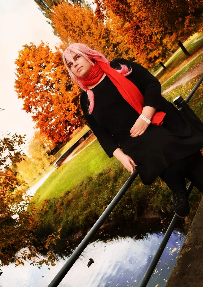 Cosplay-Cover: Yuzuriha Inori [Black Dress]
