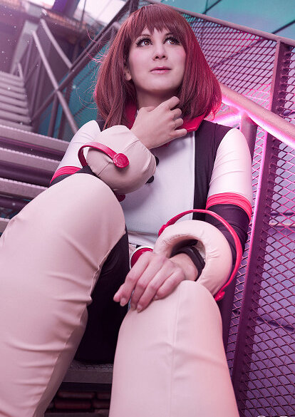 Cosplay-Cover: Ochaco Uraraka Hero Suit