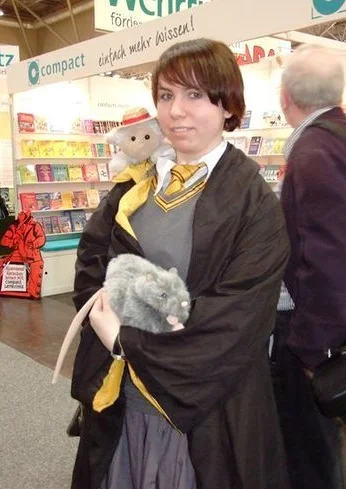 Cosplay-Cover: Hufflepuff Schüler
