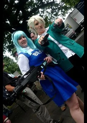 Cosplay-Cover: Bulma Briefs