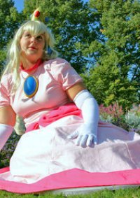 Cosplay-Cover: Princess Peach