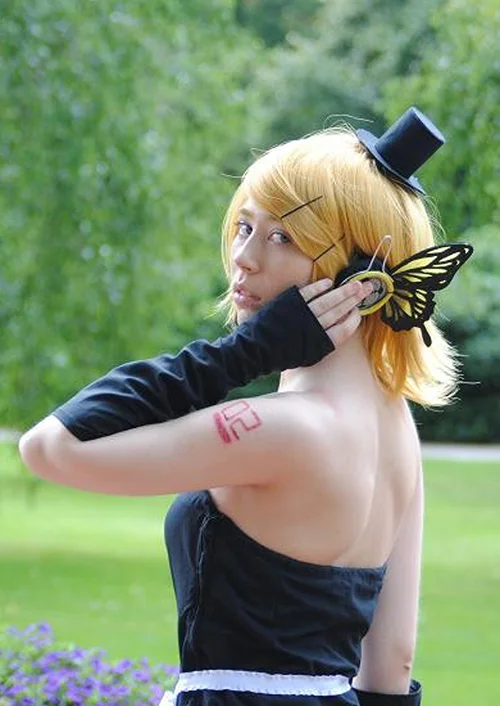 Cosplay-Cover: Kagamine Rin [Magnet]