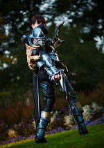 Cosplay-Cover: Demon Hunter