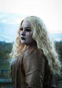 Cosplay-Cover: Remnant Tanith Low
