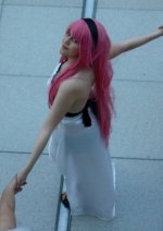 Cosplay-Cover: Luka Megurine [Madness of Duke Venomania]