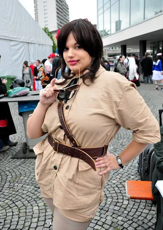 Cosplay-Cover: FemSpain (Uniform)