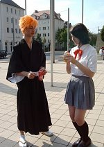 Cosplay-Cover: Kuchiki Rukia [Schuluniform]