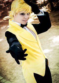 Cosplay-Cover: Bill Cipher (Human Form)