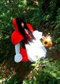 Cosplay-Cover: Rotkäppchen