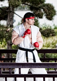 Cosplay-Cover: Ryu [USF IV]