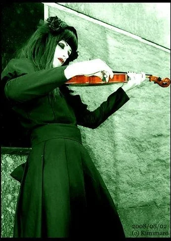 Cosplay-Cover: Mana (Beast of Blood)