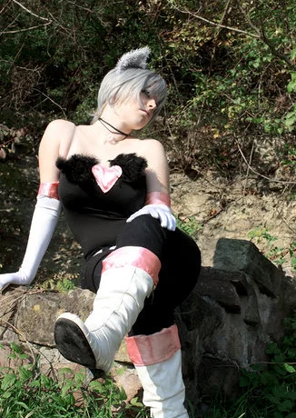 Cosplay-Cover: Rouge the Bat