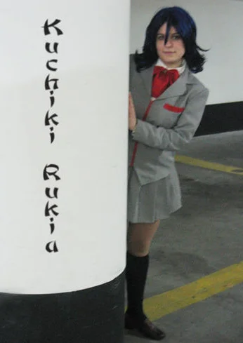 Cosplay-Cover: Kuchiki Rukia (Schuluniform)