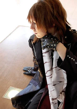 Cosplay-Cover: Saga - Jewels