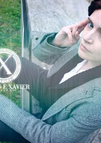 Cosplay-Cover: Charles F. Xavier {X-Men: First Class Zivil}