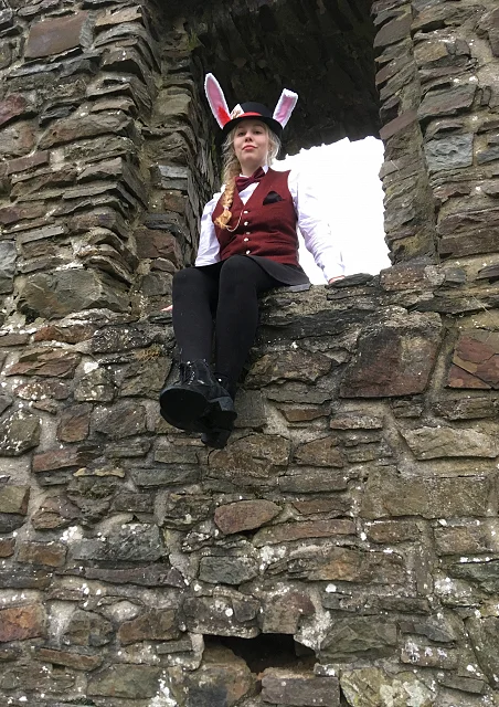 Cosplay-Cover: White Rabbit