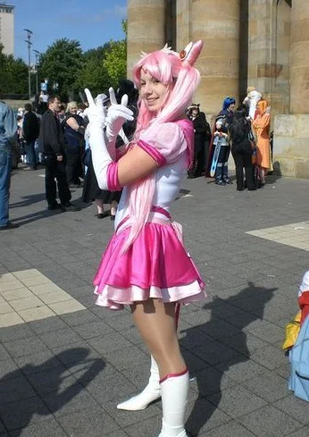 Cosplay-Cover: Eternal Sailor ChibiMoon [Dark Moon]