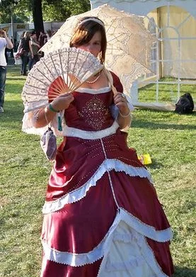 Cosplay-Cover: Barockhofdame