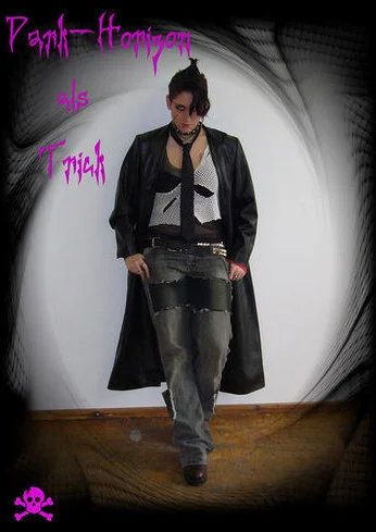 Cosplay-Cover: Trick (Evil Nights) (HCT Fotostory)