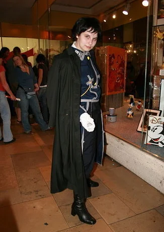 Cosplay-Cover: Roy Mustang (Mantel Version)