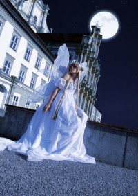 Cosplay-Cover: Neo Queen Serenity