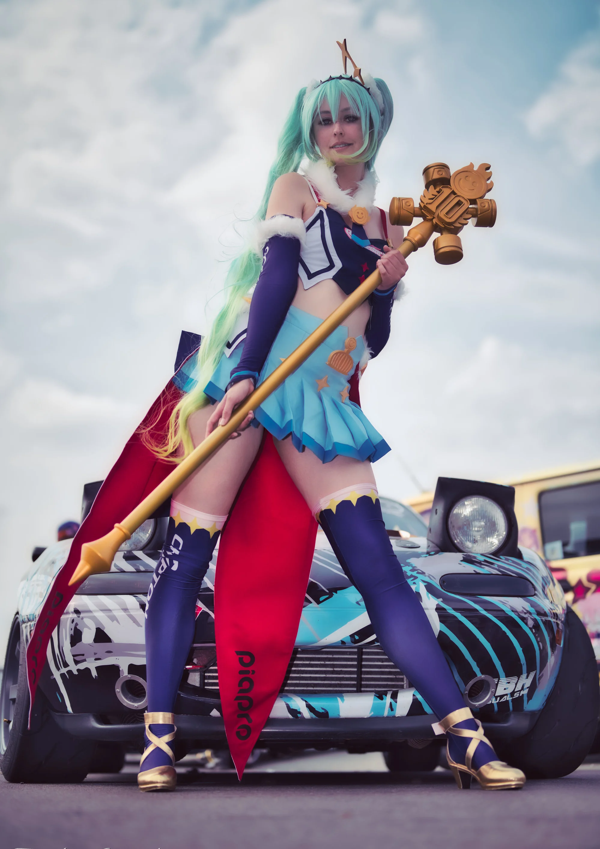 Cosplay-Cover: Miku Hatsune Racing 2018