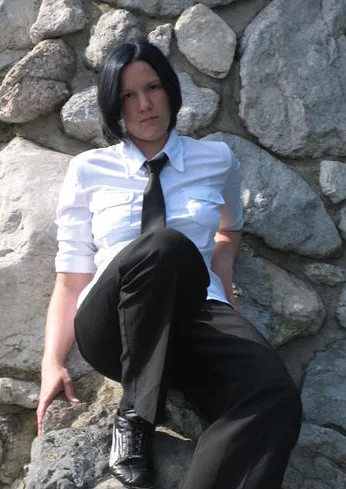 Cosplay-Cover: Uchiha Sasuke -Schuluniform