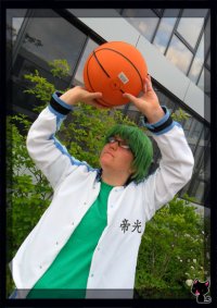 Cosplay-Cover: Midorima Shintarou [Teiko Trainingsanzug]