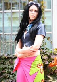 Cosplay-Cover: Nico Robin [New World]