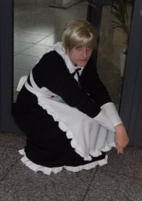 Cosplay-Cover: Ludwig [April Fool Version / Maiden Dress]