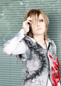 Cosplay-Cover: Uruha: Filth in the Beauty