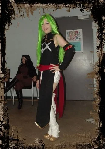 Cosplay-Cover: C.C. - R2