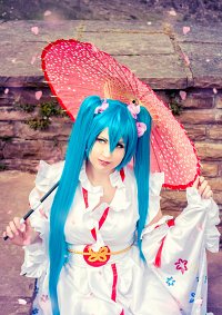 Cosplay-Cover: Miku Hatsune (Olympic 2020 Version)