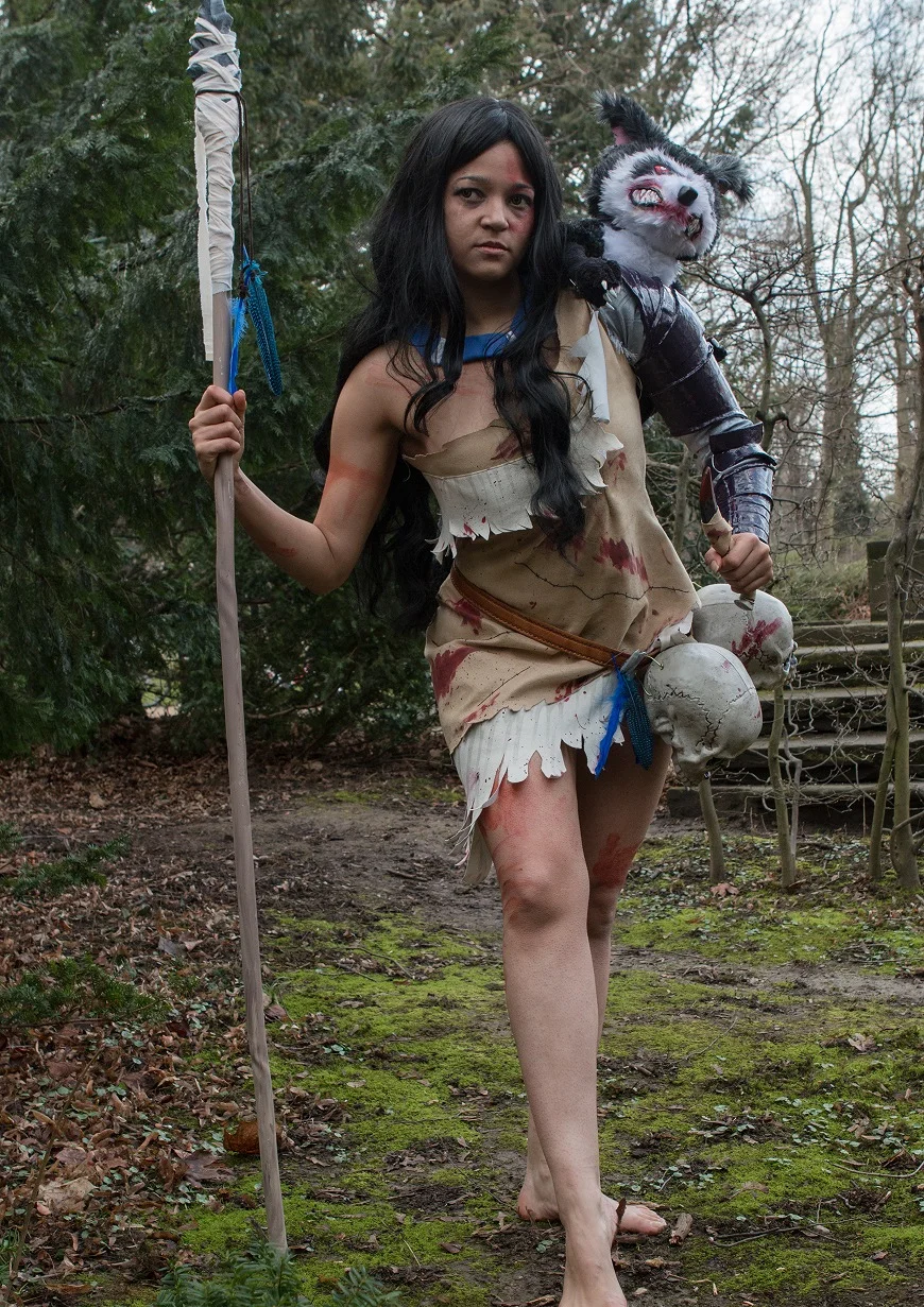 Cosplay-Cover: Pocahontas (Twisted Princess)